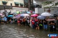 马尼拉部分地区“泡汤”，日落大道白云石海滩开放